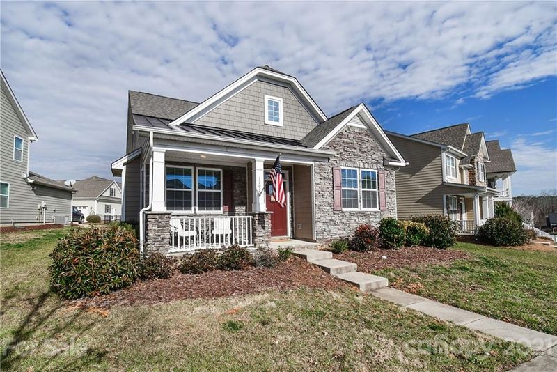 3194 Lock Erne Ave, Kannapolis, NC 28081