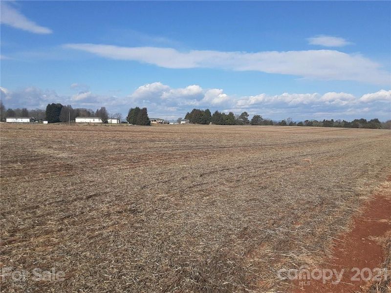 000 Miracle Farm Rd, Stoney Point, NC 28678