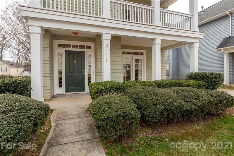 4738 Eaves Ln, Charlotte, NC 28215