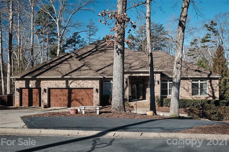 62 Marina Rd, Lake Wylie, SC 29710