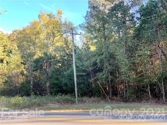 3746 Cimmeron Rd, Lancaster, SC 29720