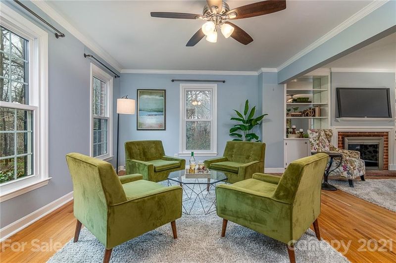 2227 Seth Thomas Rd, Charlotte, NC 28210
