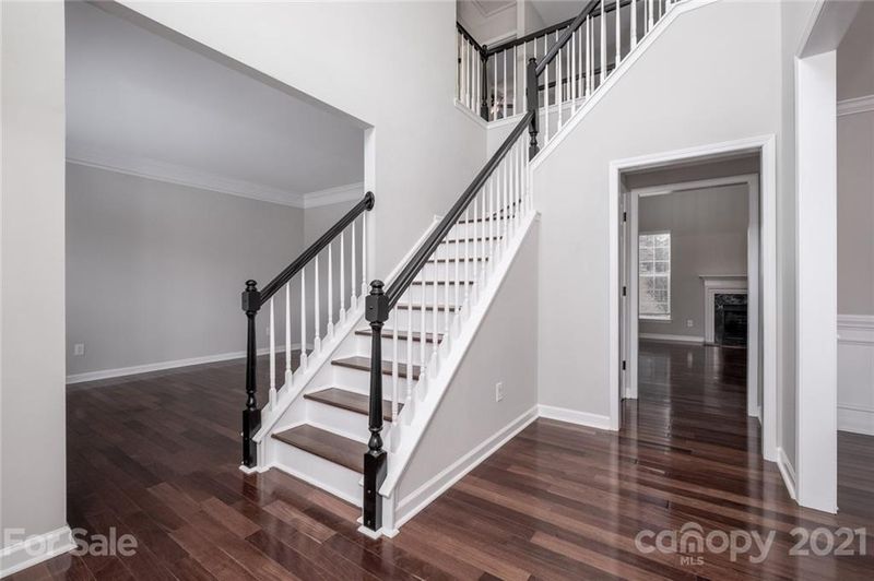 8808 St Brides Ct, Huntersville, NC 28078