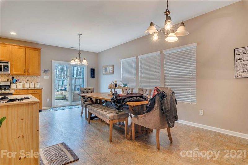 3901 Quiet Stream Dr, Concord, NC 28025