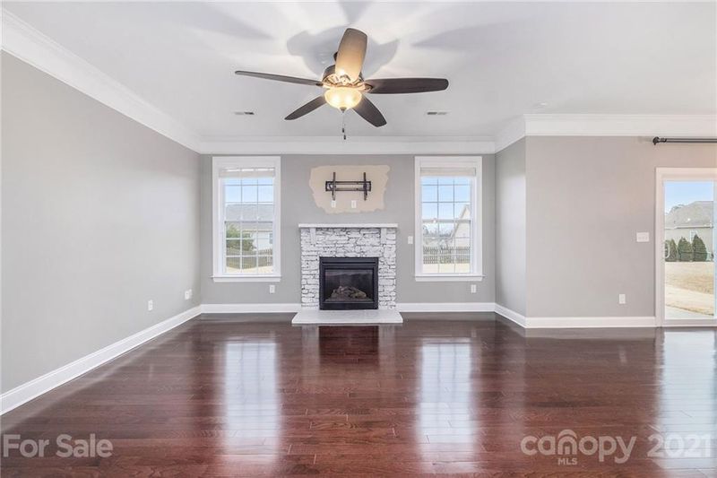 11147 River Oaks Dr, Concord, NC 28027