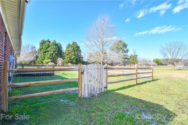 4406 Hepburn Ct, Monroe, NC 28110