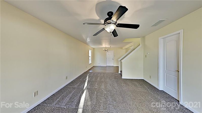 1624 Lynford Dr, Charlotte, NC 28215