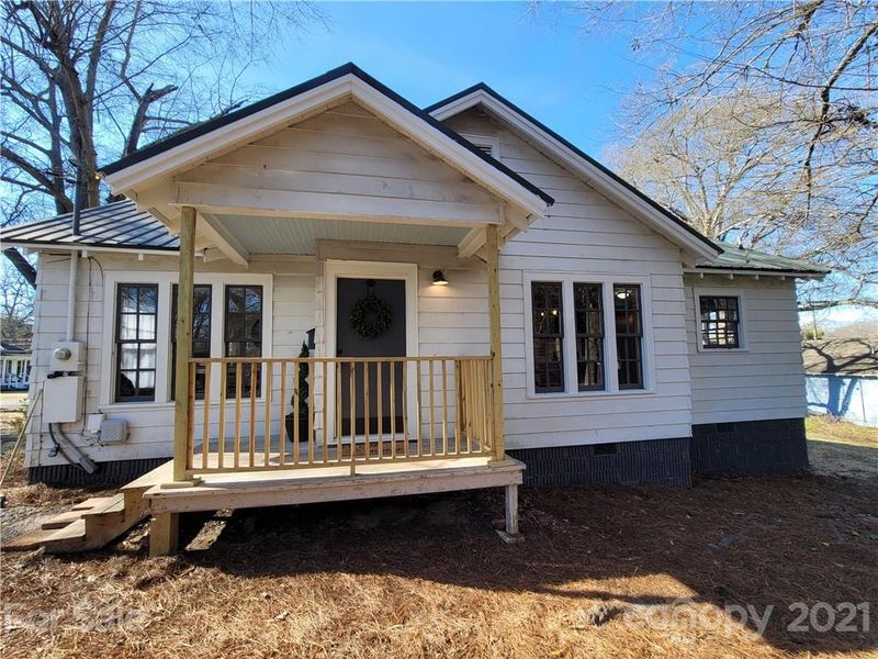 212 8th Ave W, Gastonia, NC 28052