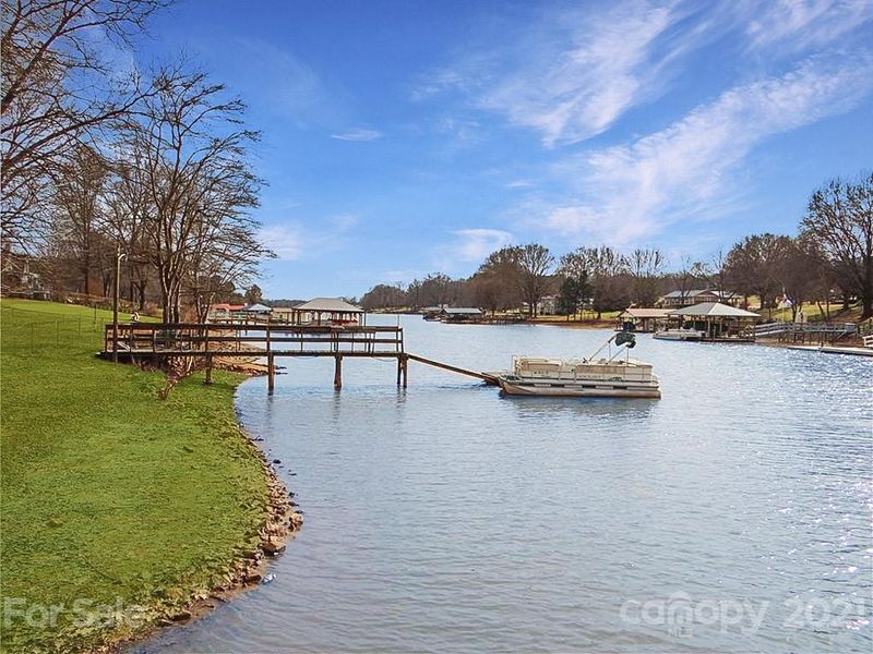 4143 Cascade St, Terrell, NC 28682