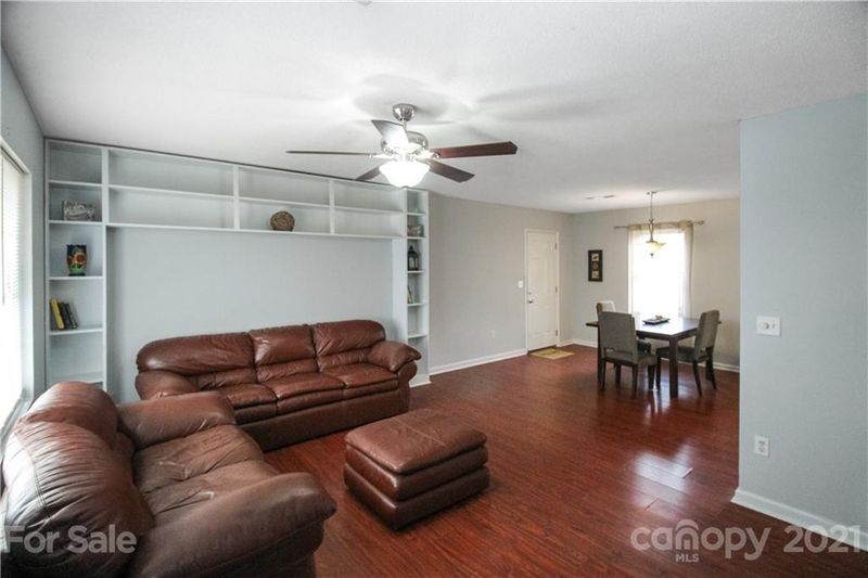 3648 Glacier Rn, Claremont, NC 28610