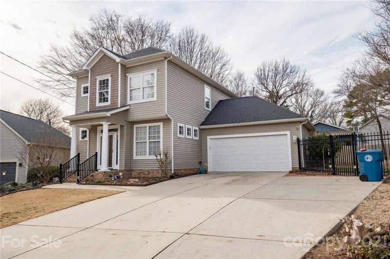 21006 Entrada Dr, Cornelius, NC 28031