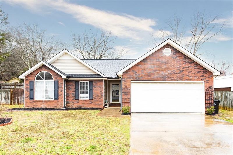 1605 Mackenzie Ln, Monroe, NC 28110