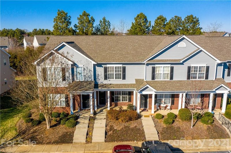 2851 Summergrove Ct, Matthews, NC 28105
