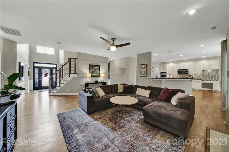 8929 Leitrim Ct, Charlotte, NC 28277