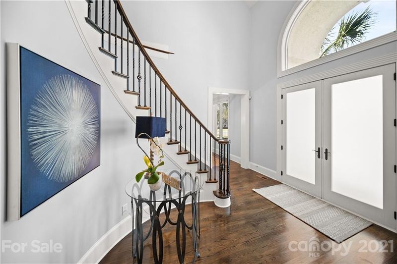 9016 Skipaway Dr, Waxhaw, NC 28173