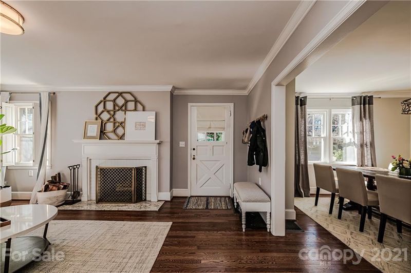 112 Tranquil Ave, Charlotte, NC 28209