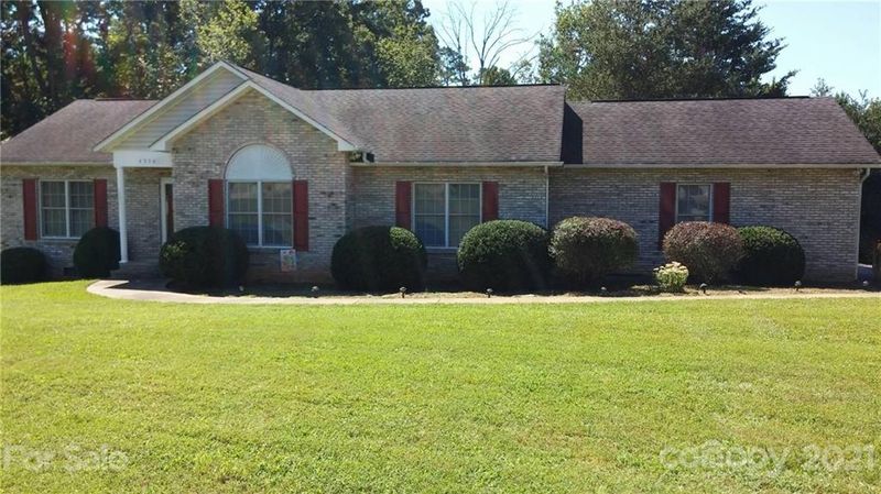 4958 Water Wheel Dr, Conover, NC 28613