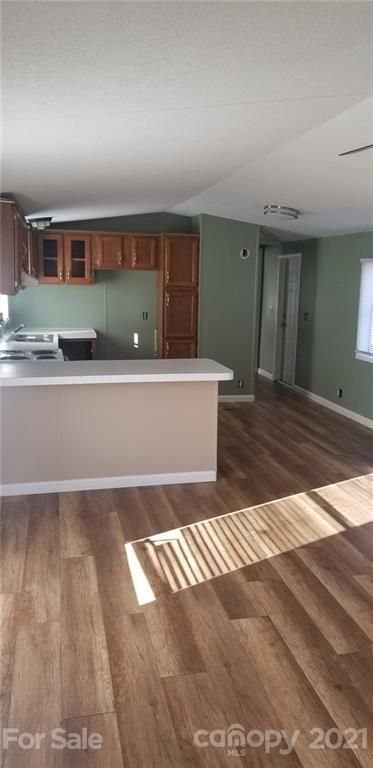 301 Hawks Bill Dr, Lincolnton, NC 28092