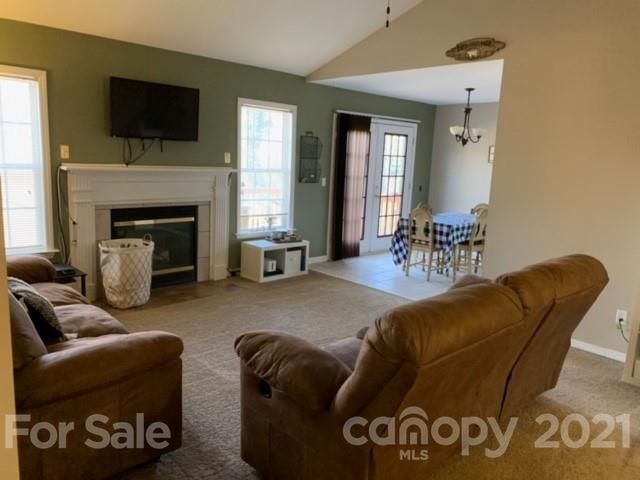 3315 E Broad St, Statesville, NC 28625