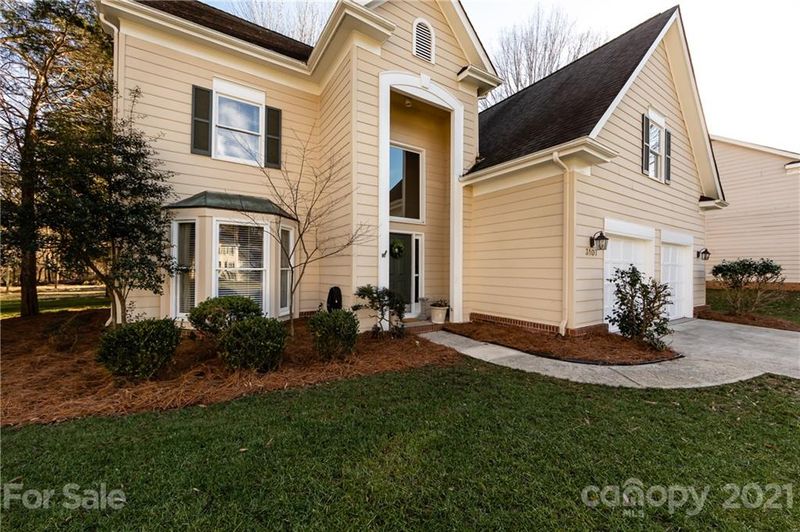 3107 Wild Lark Ct, Charlotte, NC 28210