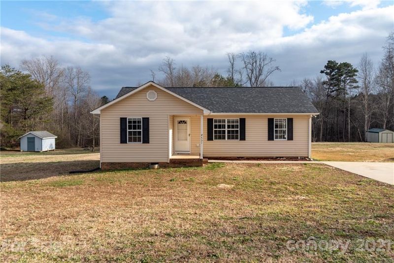 4751 Westwinds Rd, Lincolnton, NC 28092