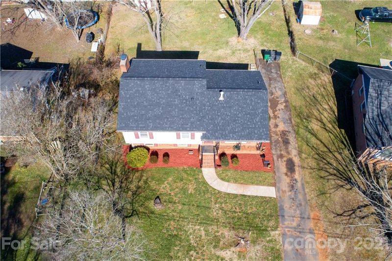 4834 Tanglebriar Dr, Charlotte, NC 28208