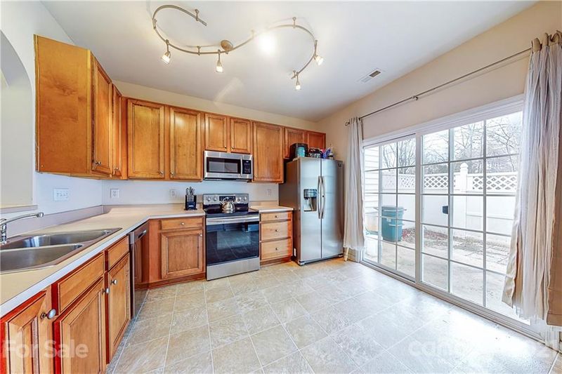 913 Copperstone Ln, Fort Mill, SC 29708