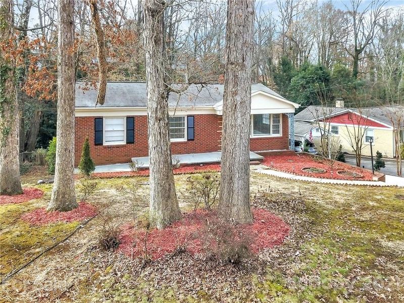 5000 Kistler Ave, Charlotte, NC 28205