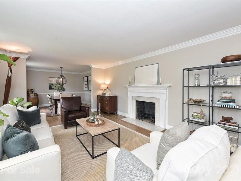 501 Scofield Rd, Charlotte, NC 28209