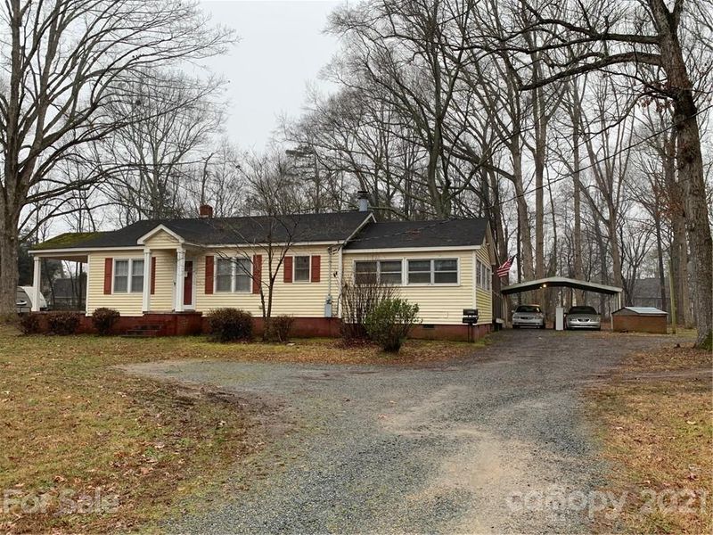 13500 Phillips Rd, Matthews, NC 28105