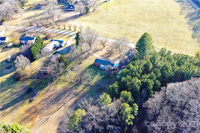 1040 Cameron Rd, York, SC 29745
