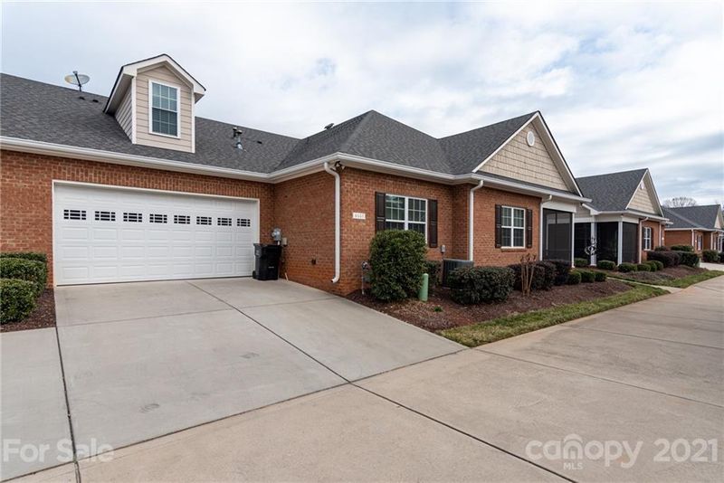 8445 Sonata Ct #108, Denver, NC 28037