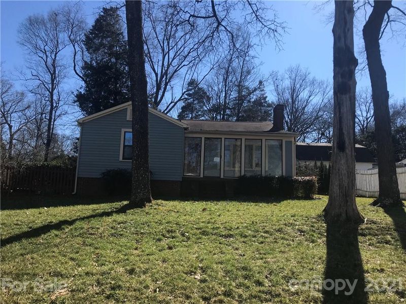 1112 Grove St, Kannapolis, NC 28083