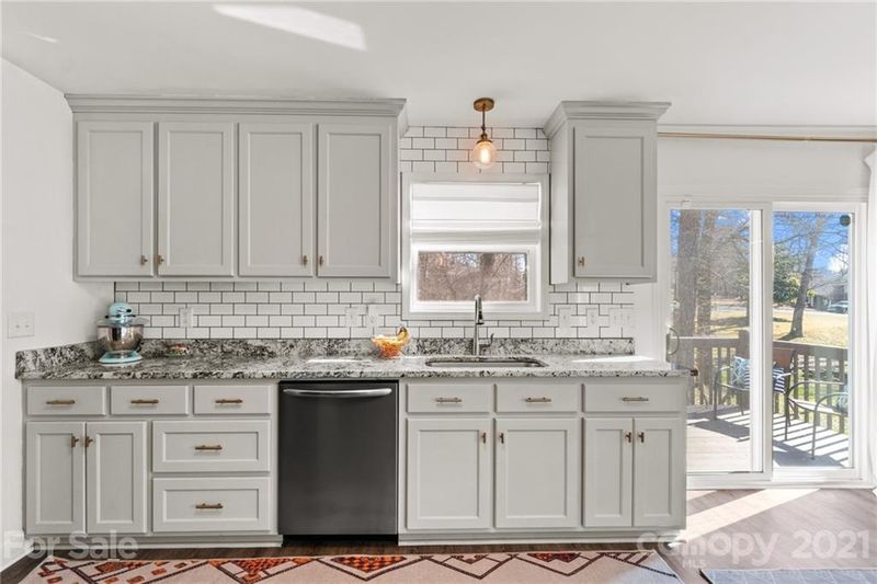 303 S Westover Dr, Monroe, NC 28112