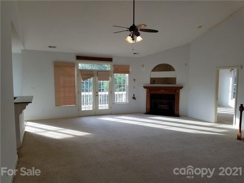 130 Pier Point Dr, Stony Point, NC 28678