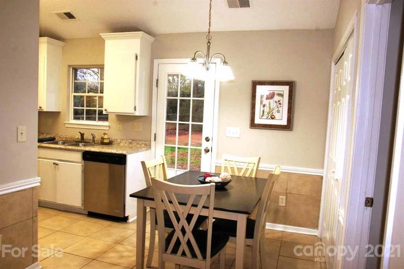 1106 Harvard St, Monroe, NC 28112