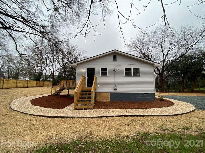 106 Sanford St, Monroe, NC 28112