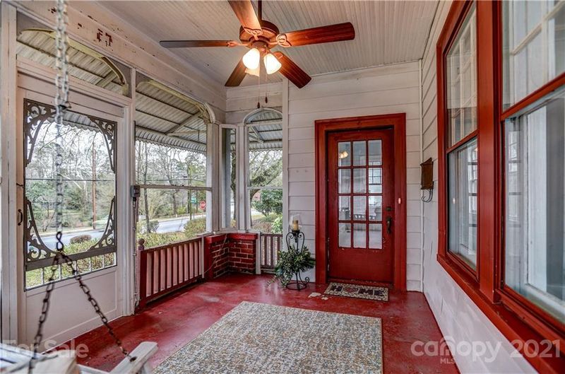 598 Union St S, Concord, NC 28025