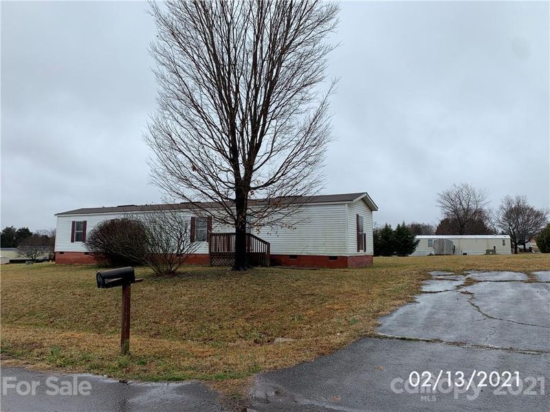 4510 Athens Dr, Newton, NC 28658