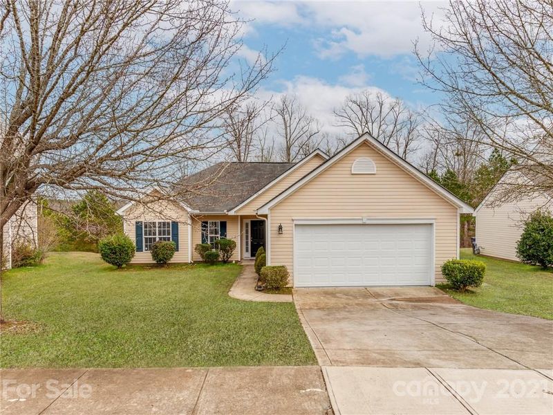11308 Pointer Ridge Dr, Charlotte, NC 28214