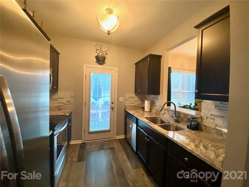9174 Bradstreet Commons Way, Charlotte, NC 28215