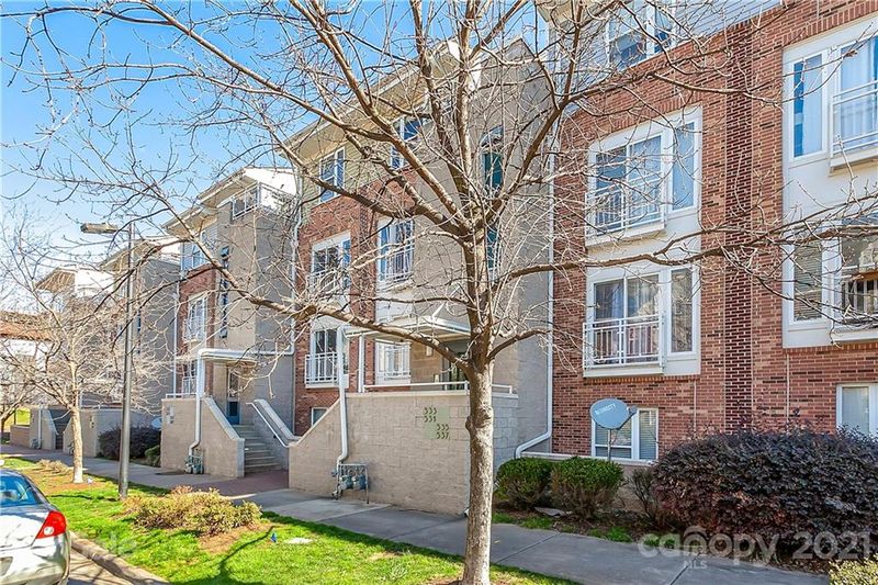 533 Donatello Ave, Charlotte, NC 28205