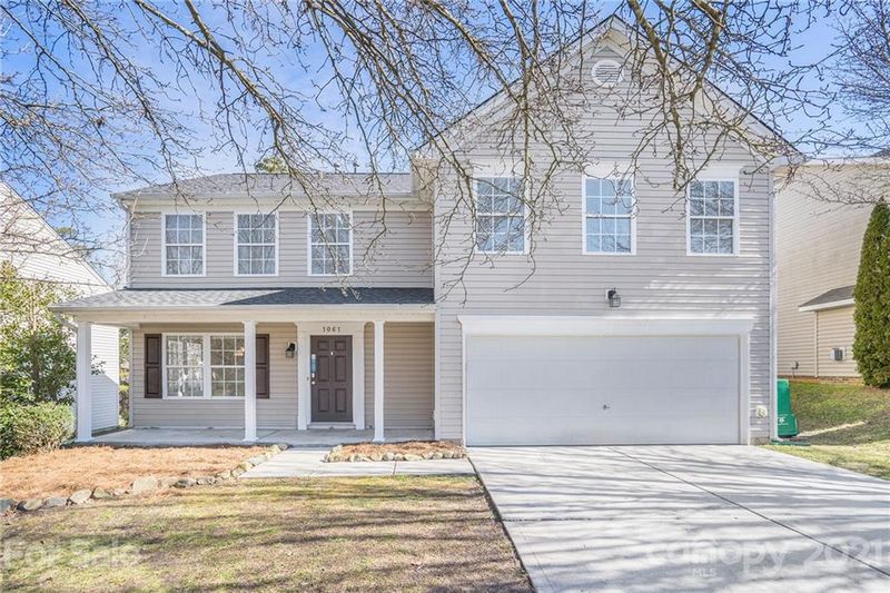 1061 Chalk Hill Ln, Charlotte, NC 28214