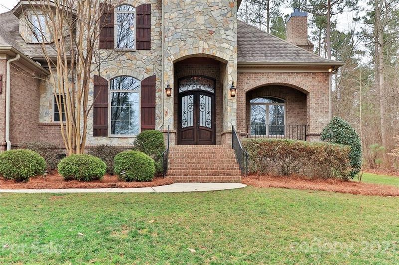 4232 River Oaks Rd, Clover, SC 29710
