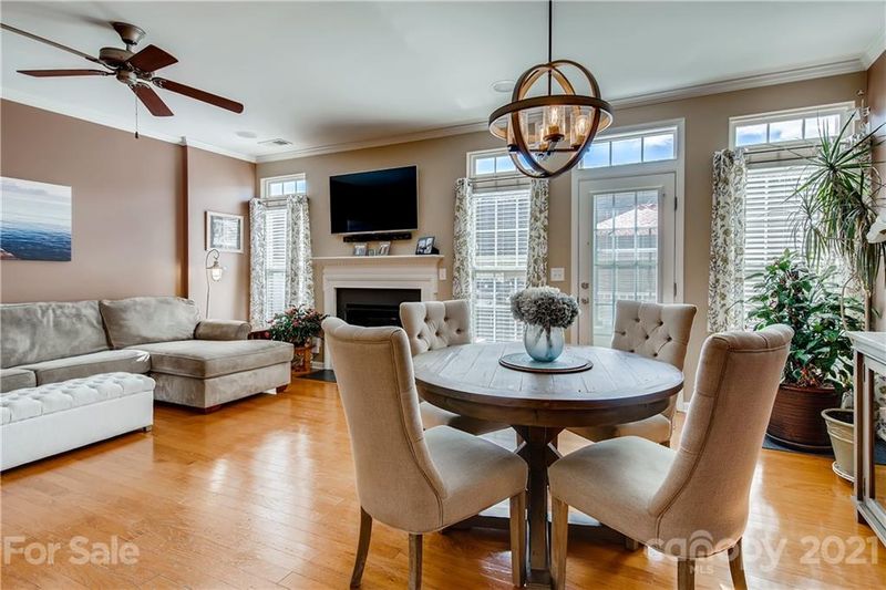 8141 Bridgegate Dr, Huntersville, NC 28078