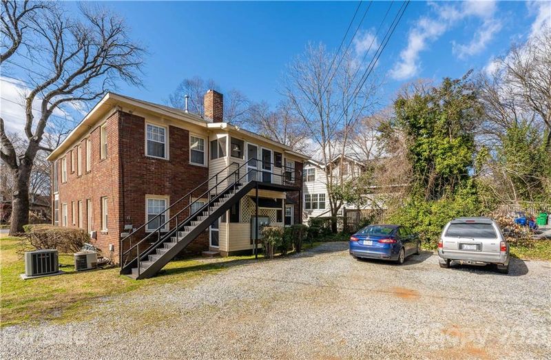 2147 Park Rd, Charlotte, NC 28203