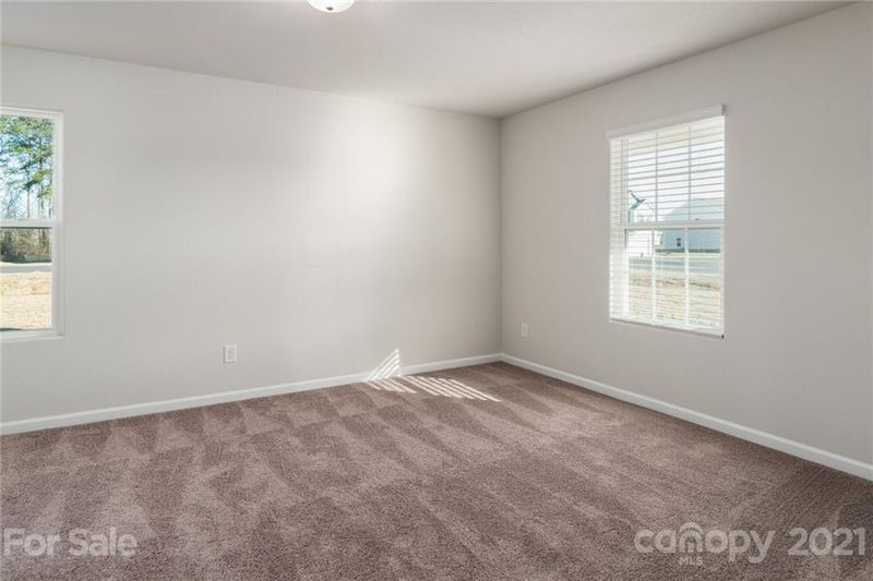 2313 Lanza Dr, Charlotte, NC 28215
