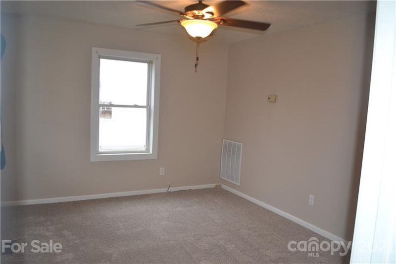 114 Rollins St, Stanley, NC 28164