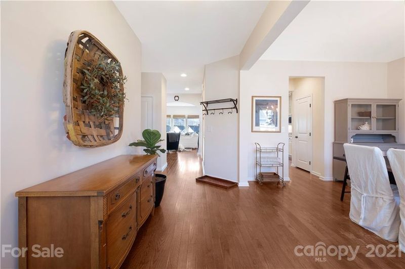 17223 Summers Walk Blvd, Davidson, NC 28036