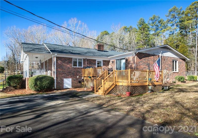 247 Moore Dr, Gastonia, NC 28056